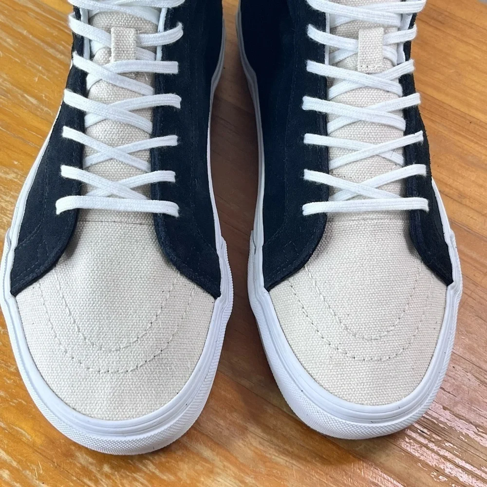 Vans pristine hardly